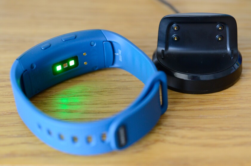 Samsung Gear Fit2 is said to have a battery life of up to 3-4 days