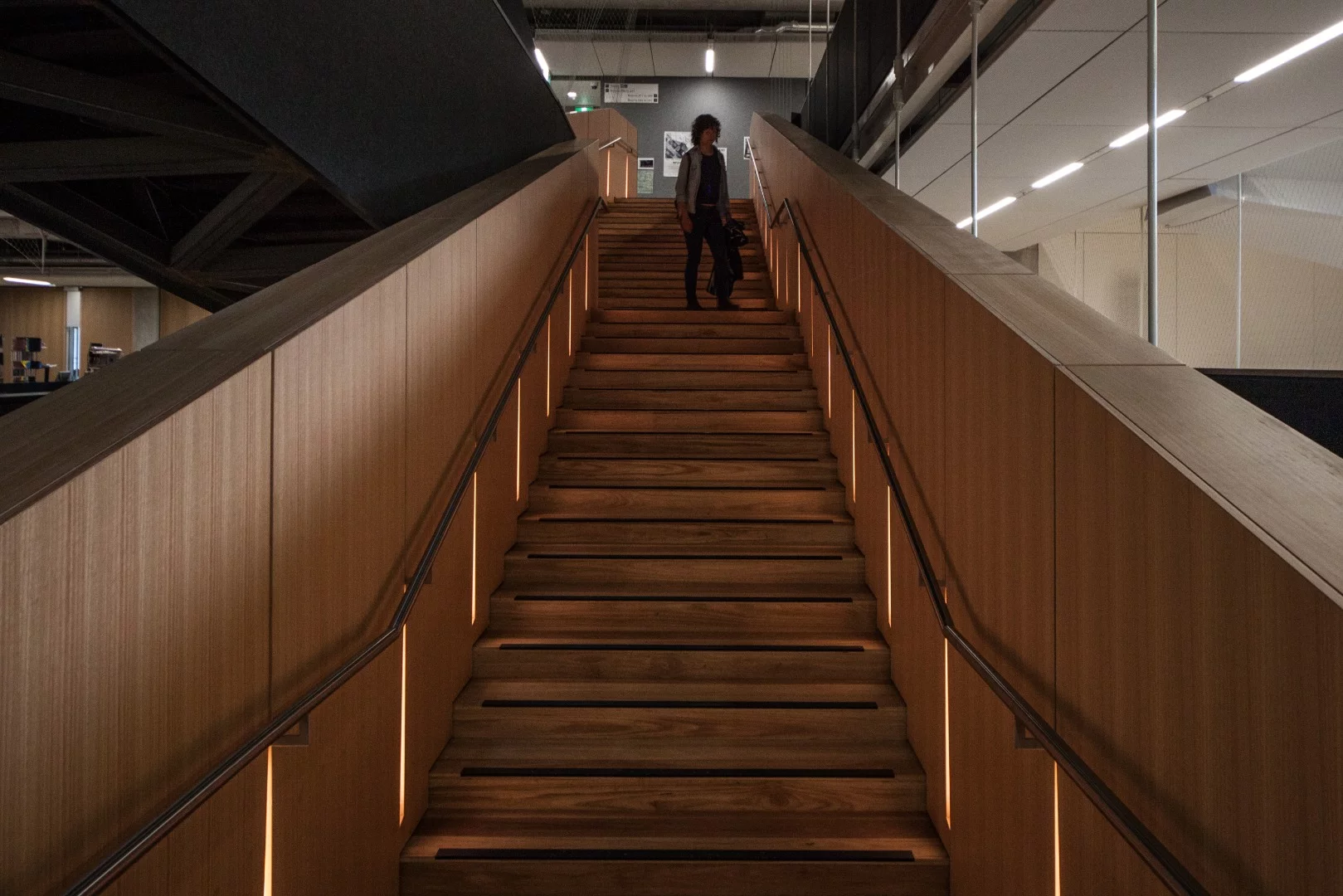 Up one level is where the studios and teaching spaces begin, but rather than lonely corridors and closed stairwells, the floor opens up to a mammoth four-story atrium bathed in natural light