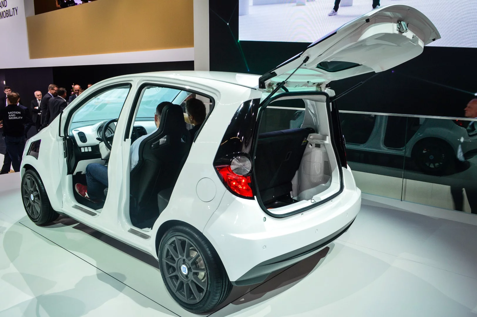 ZF Advanced Urban Vehicle