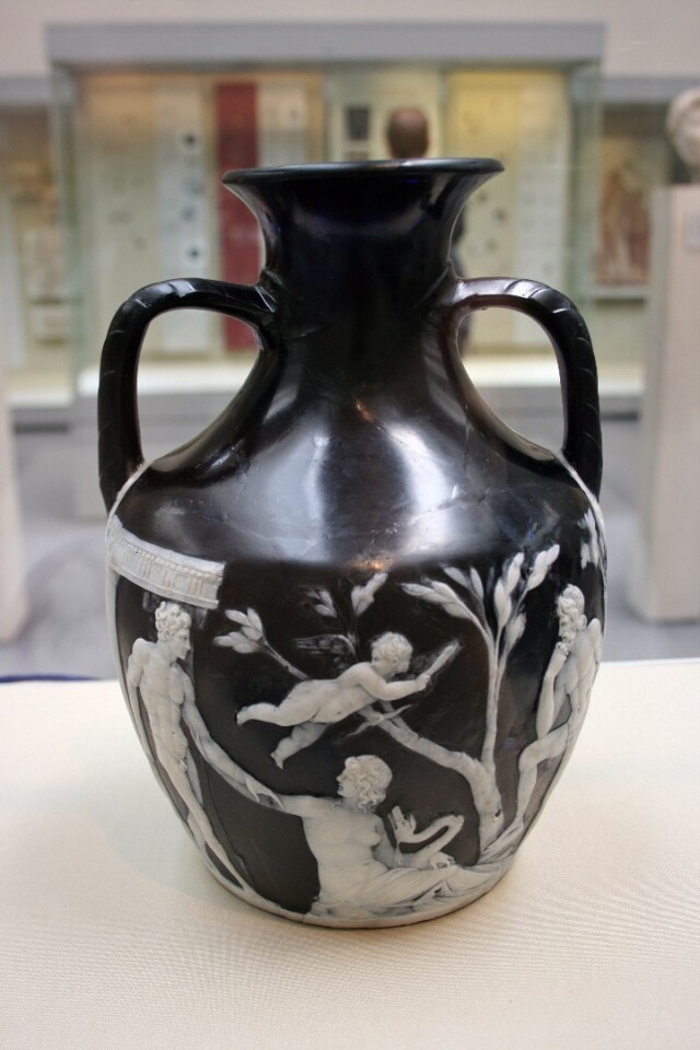 How was the Portland Vase made? New evidence challenges long held theories