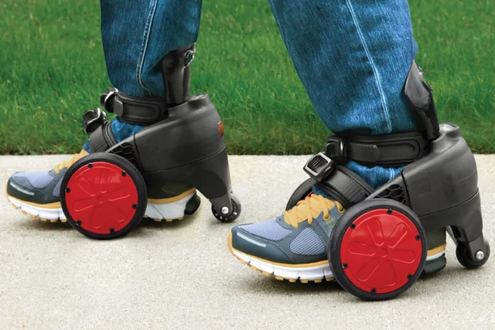 spnKiX - motorized skates capable of speeds up to 8 mph