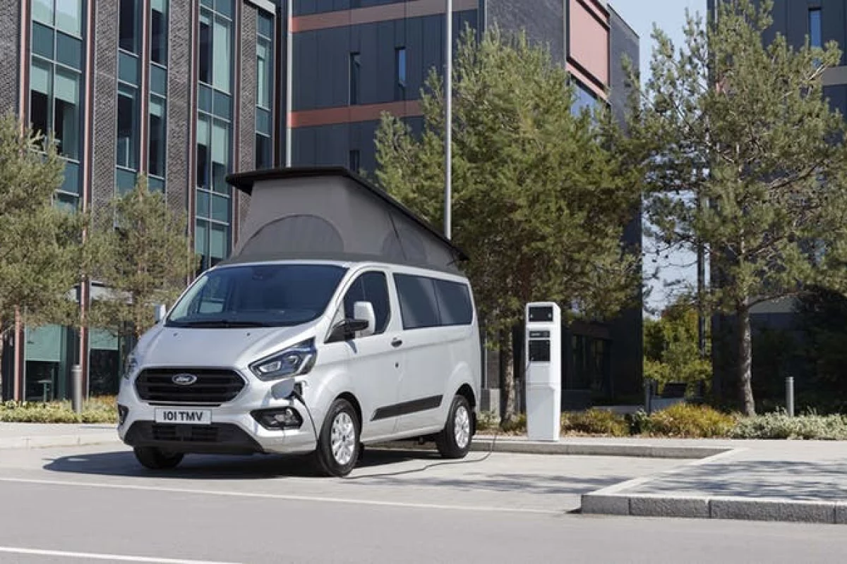 Wellhouse's latest pop-top camper van offers up to 35 miles of all-electric range and 310 miles with a full charge and full tank