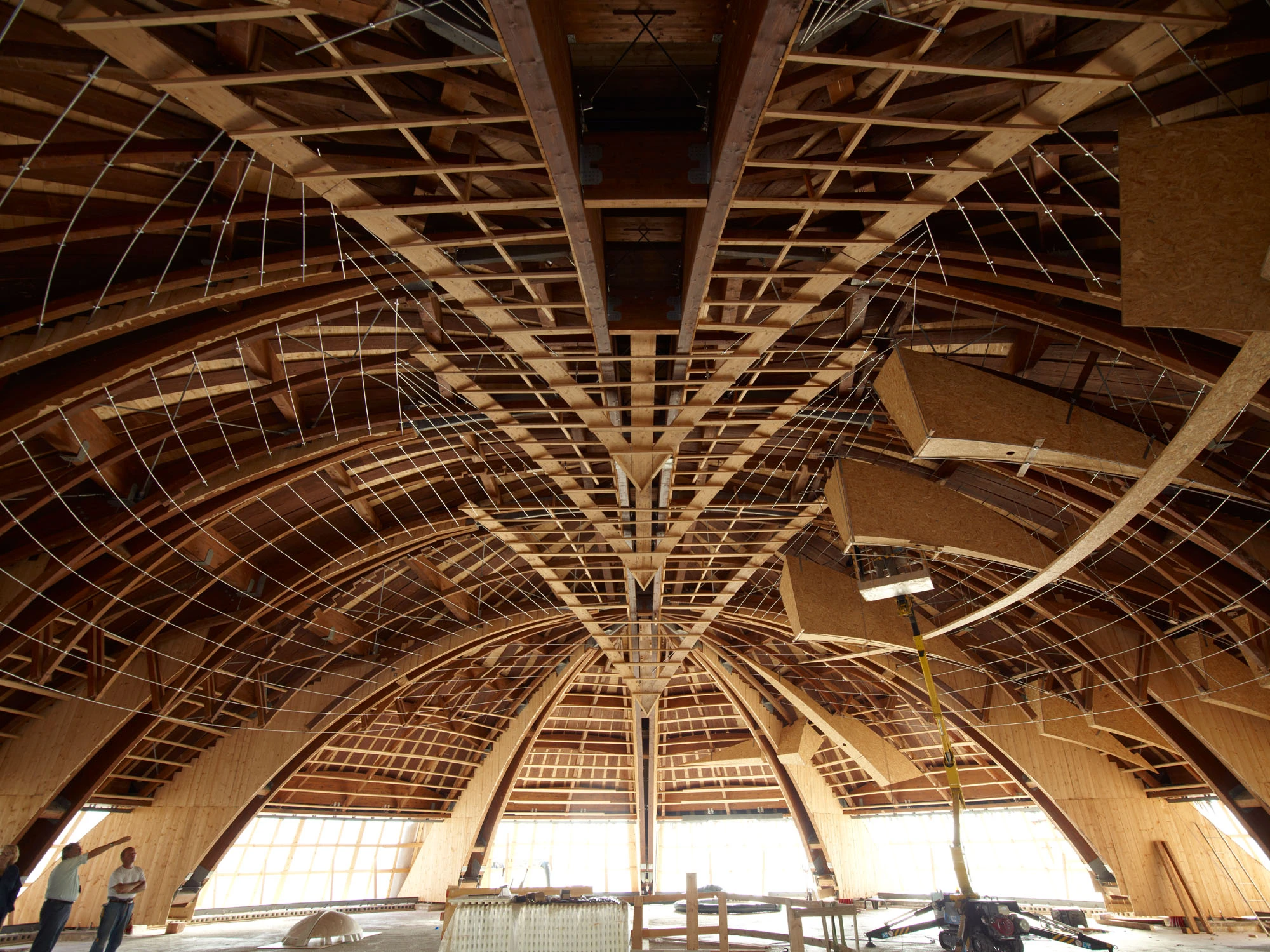The oval shape of the dome measures 35 x 28 meters (115 x 92 feet) and features 12 arch supports that rise up from the ground