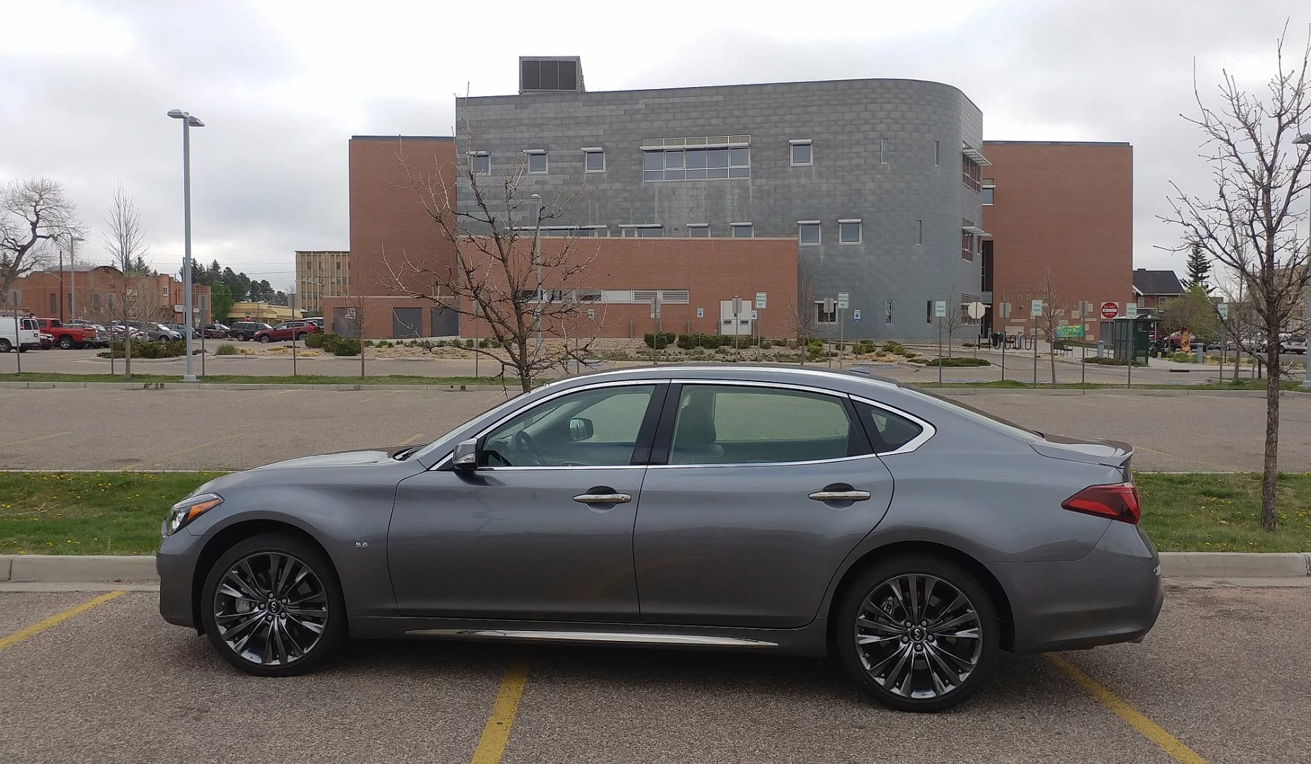 Rivals in the sedan market have seen updates that the Q70 has not, and that is beginning to haunt the Q70’s otherwise well-preserved appeal