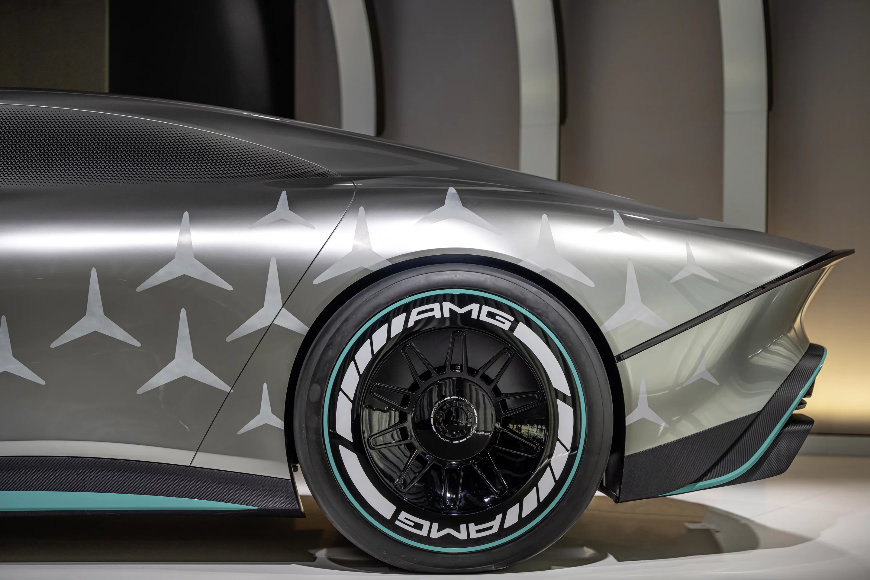 The star graphics are there to tie into the Mercedes-AMG Petronas F1 team