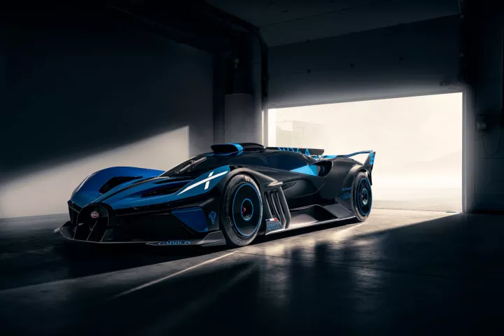 The Bugatti Bolide is an absolute glove-slap to the face of every other hypercar that sells itself on performance and then weighs itself down with luxury