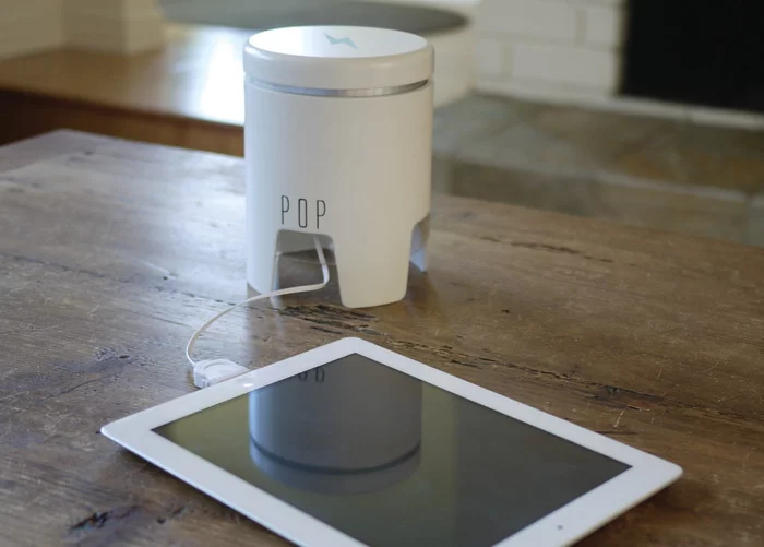The POP Portable features a 2,600 mAh battery