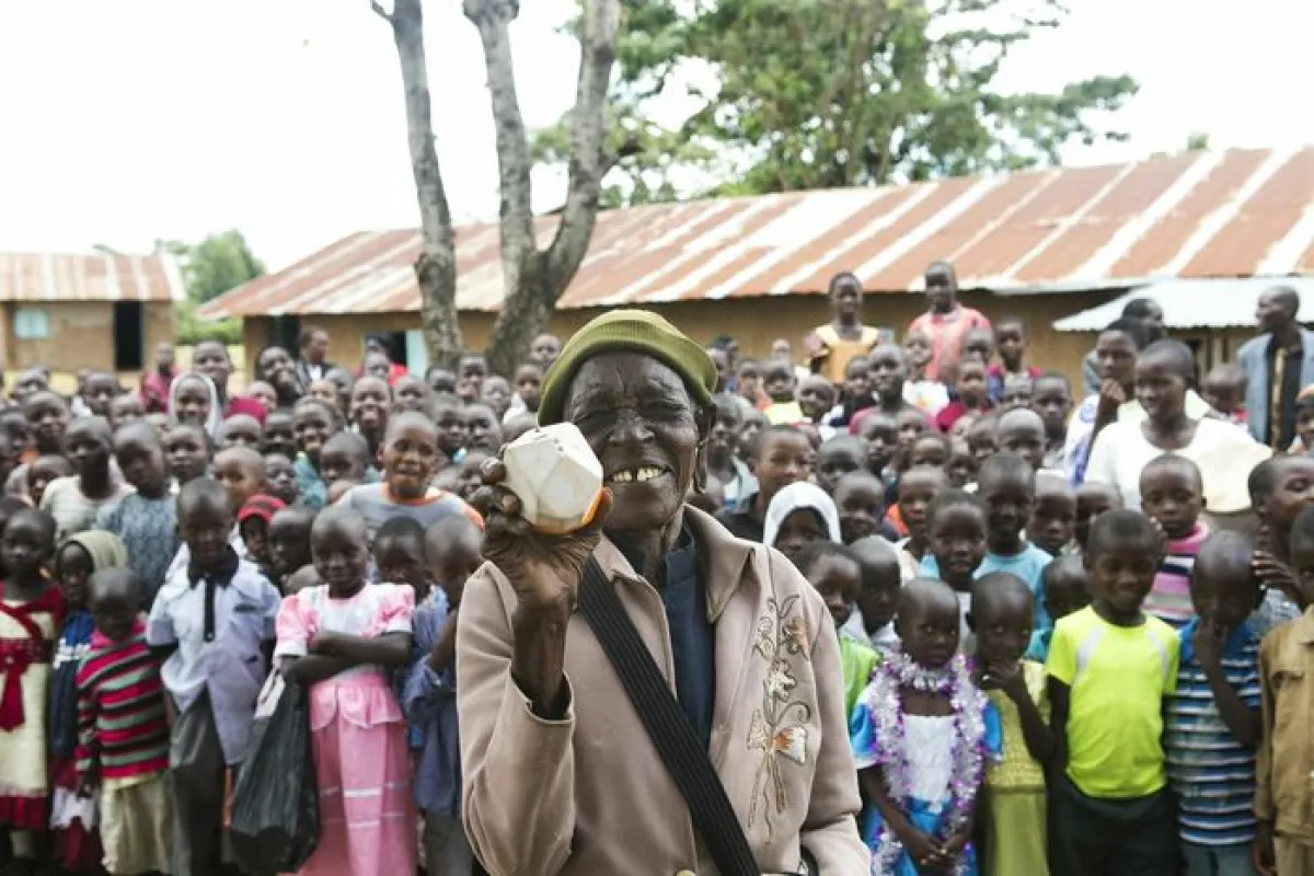Spark is a shaker that produces kinetic energy to power lights and charge mobiles in rural communities