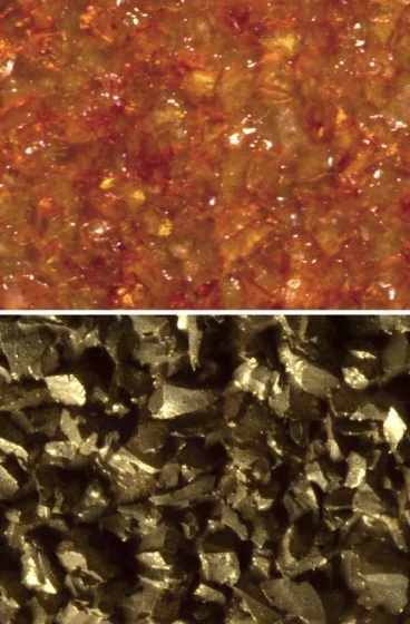 The crystals on the surface of an emery board, as seen without (top) and with (bottom) the GelSight paint (Image: Micah Kimo Johnson)