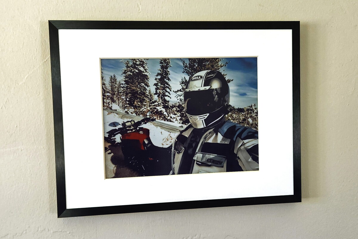 Review: Switchbot AI Art Frame and AI Hub