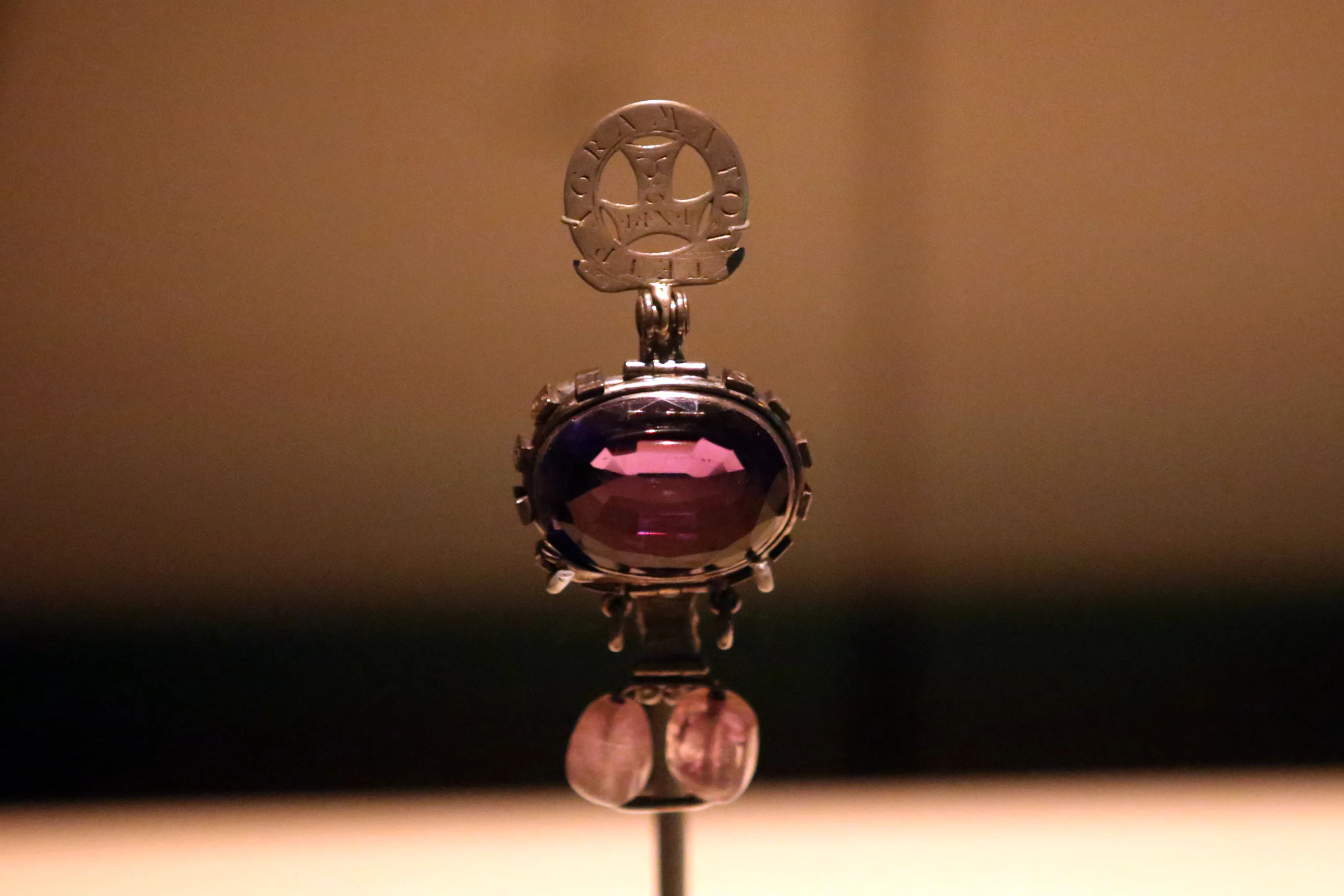 Previous owners of this amethyst believed it was cursed, and it was eventually donated to the Natural History Museum with a letter warning it is "trebly accursed and is stained with the blood and dishonour of everyone who has ever owned it."