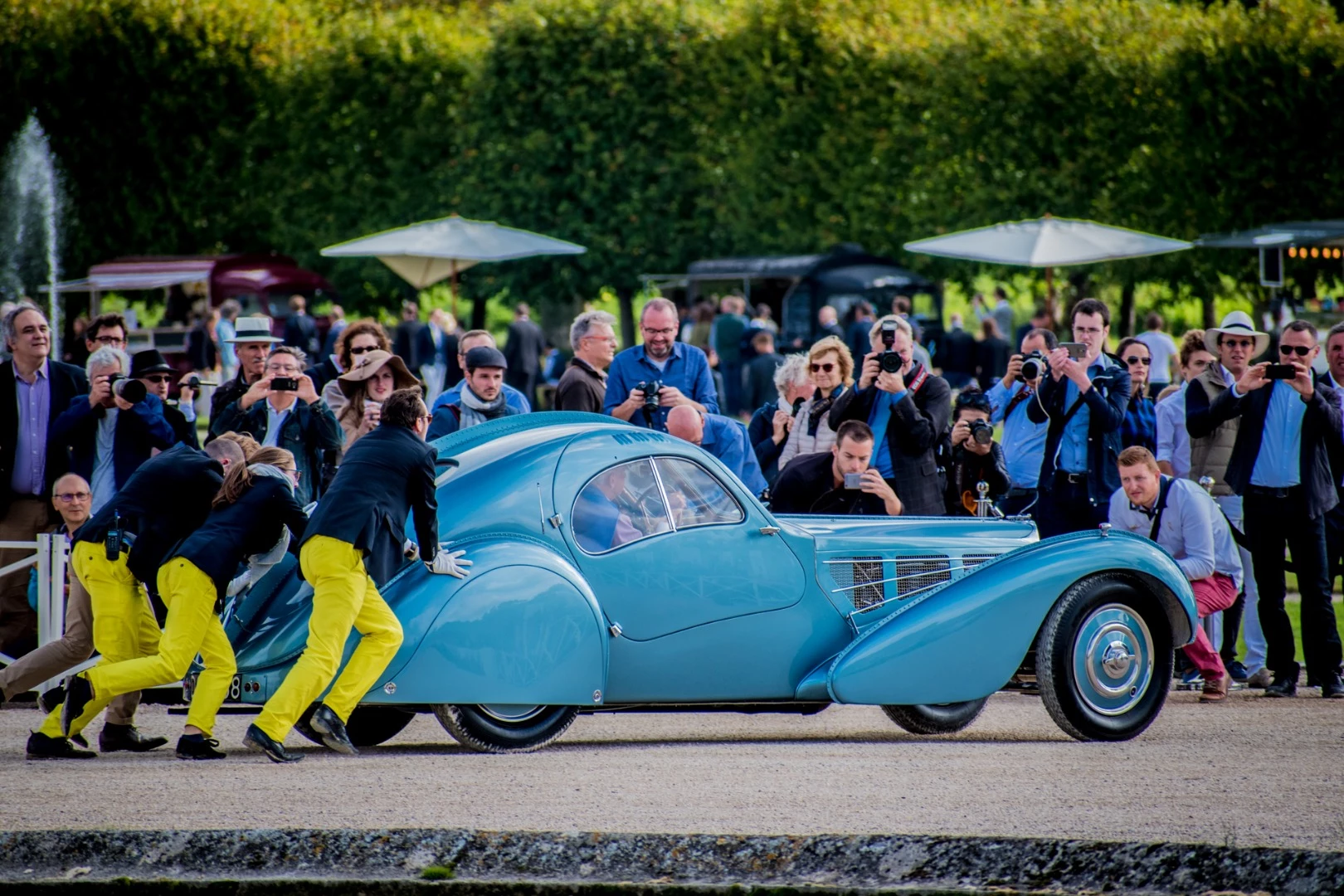 This 1936 Bugatti Type 57 SC Atlantic Coupe won the 2017 Chantilly Arts & Elégance Richard Mille