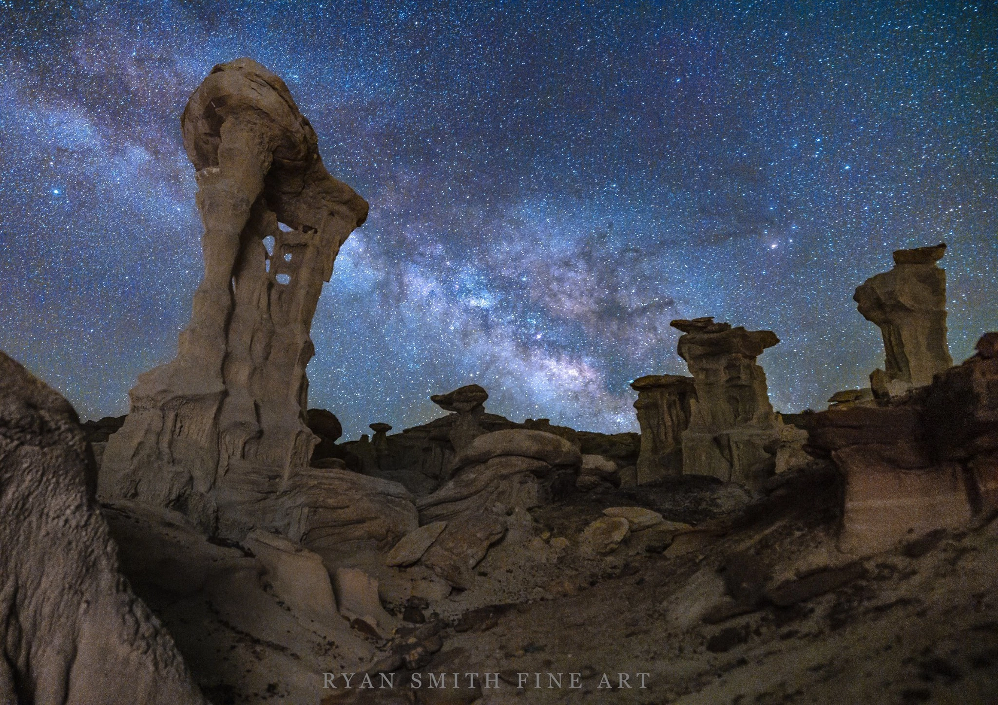 Heavenly Throne, shot in Southwest USA. Using the Canon EOS Ra, the photographer was