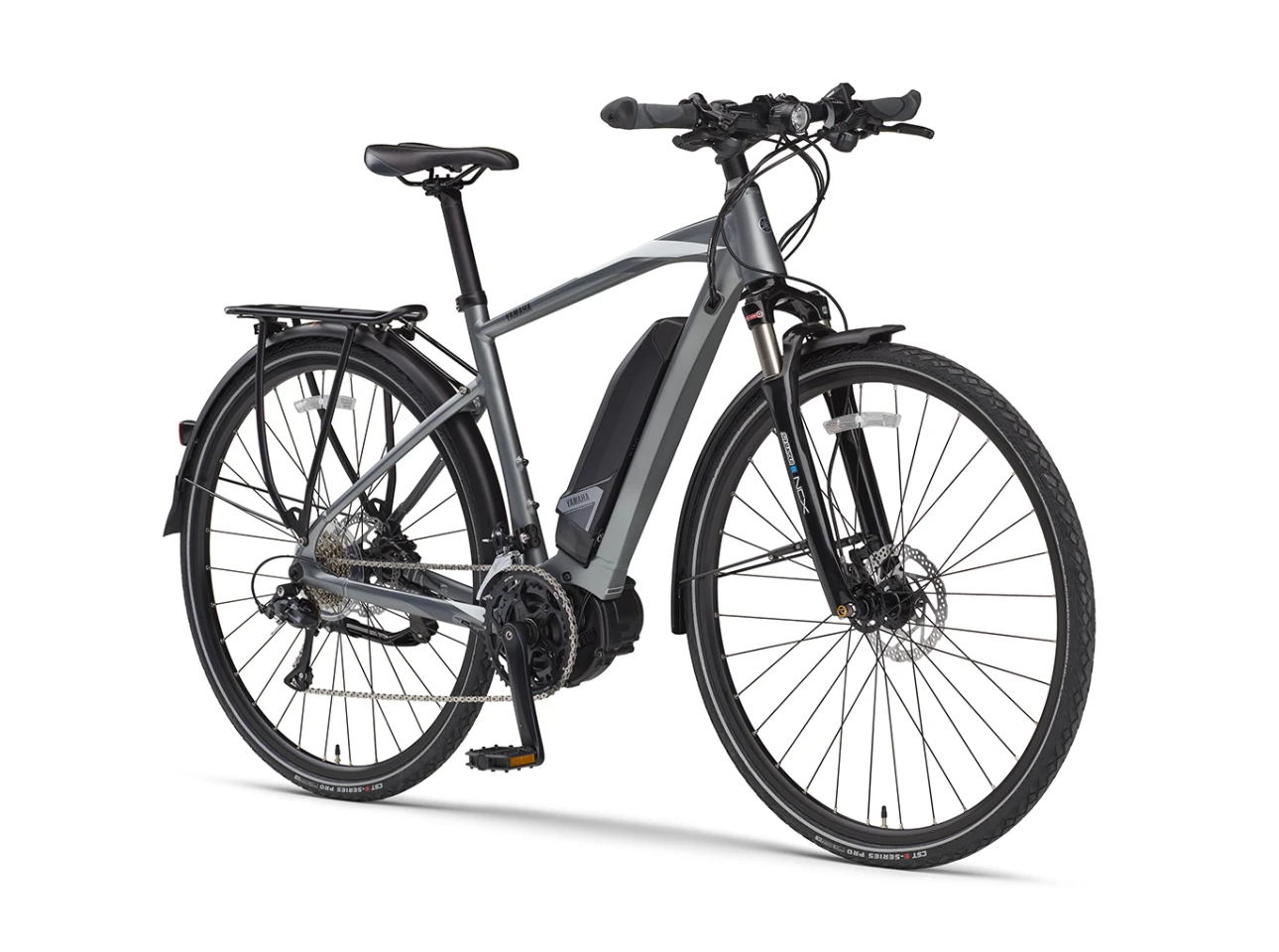 Yamaha CrossConnect: a fully-loaded commuter bike