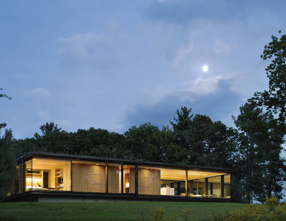 LM Guest House by Desai/Chia Architecture, Architecture Merit Award Winner (image: Paul Warcho)
