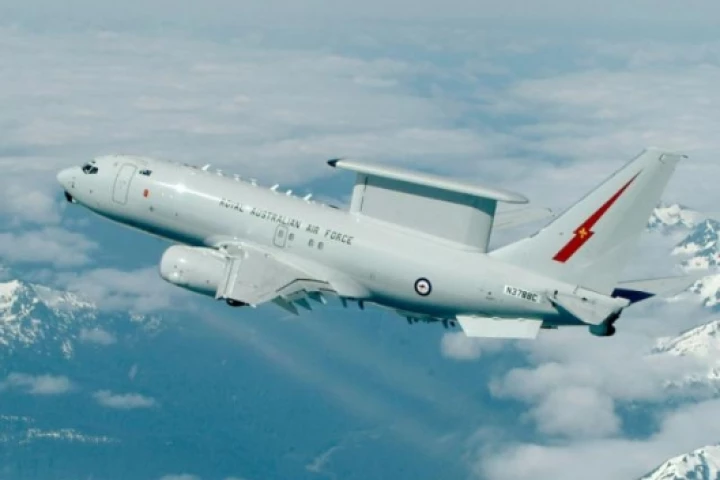 The Wedgie includes a Mission data processing Computer, an Electronic Support Measures (ESM) subsystem and an Electronic Warfare Self Protection subsystem