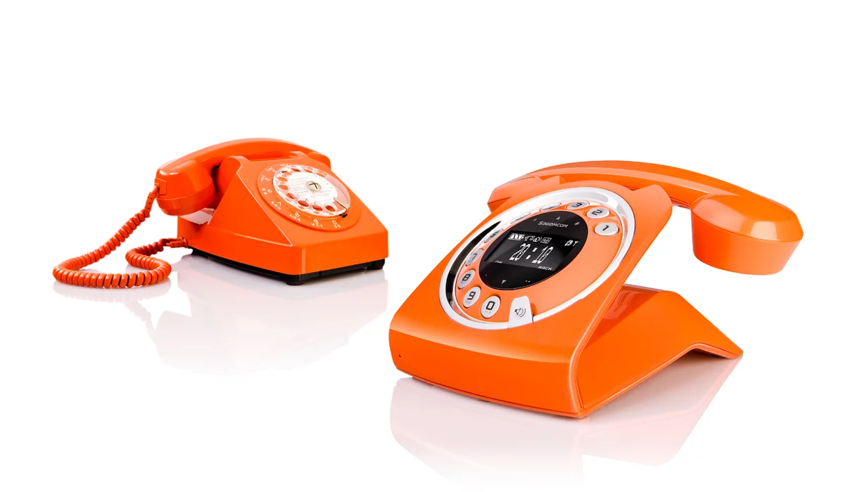 The Sixty offers rotating lights and sound effects during dialing