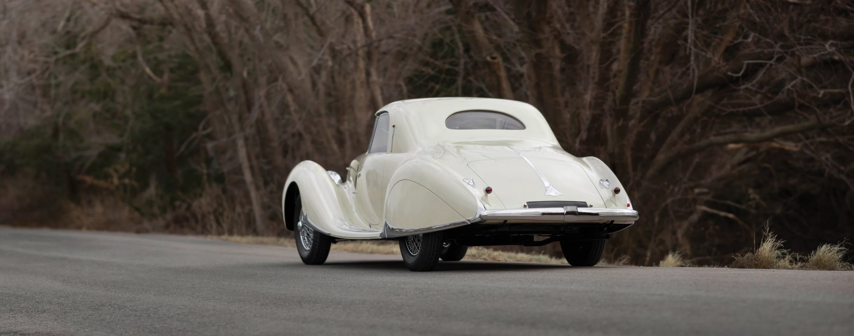 This 1938 Delahaye 135 MS Coupe by Figoni et Falaschi was estimated to sell for $1,100,000 - $1,600,000 and sold for: $990,000Official Auction Page