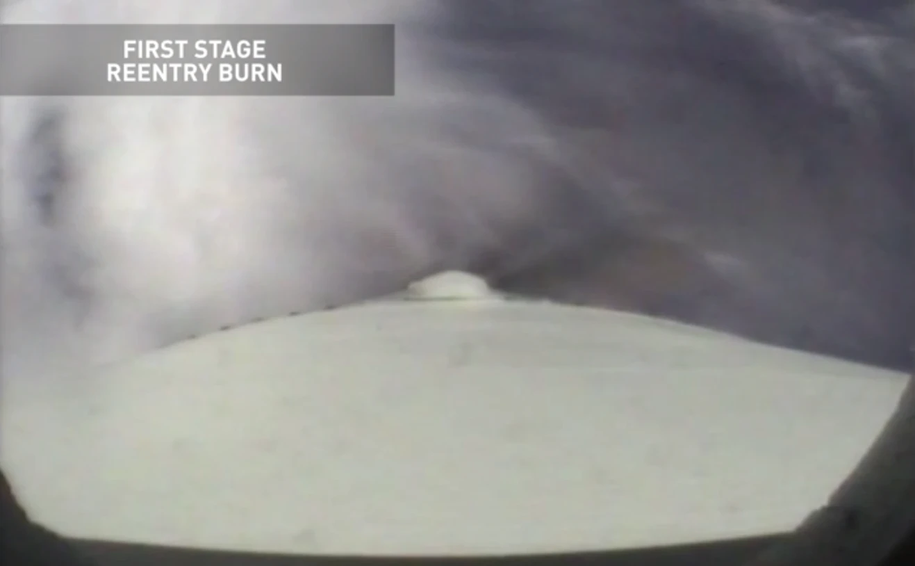 A video has recorded the successful landing of the Falcon 9