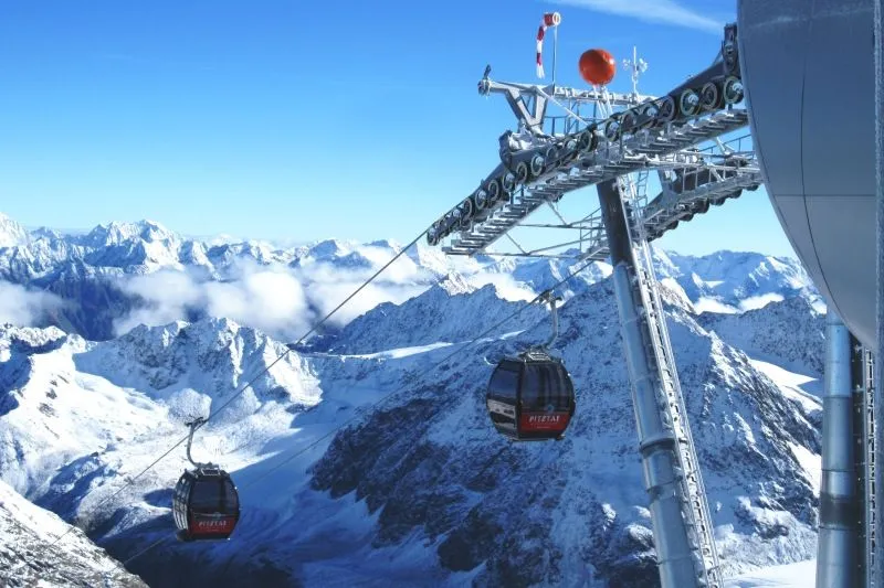 Approximately 20 million Euros (US$26.75 million) went into the very challenging construction of the Wildspitzbahn cable car (Image: Pitztaler Gletscherbahn)
