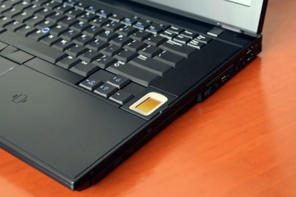 UPEK's FIPS 201 Fingerprint Module is now shipping on Dell laptops