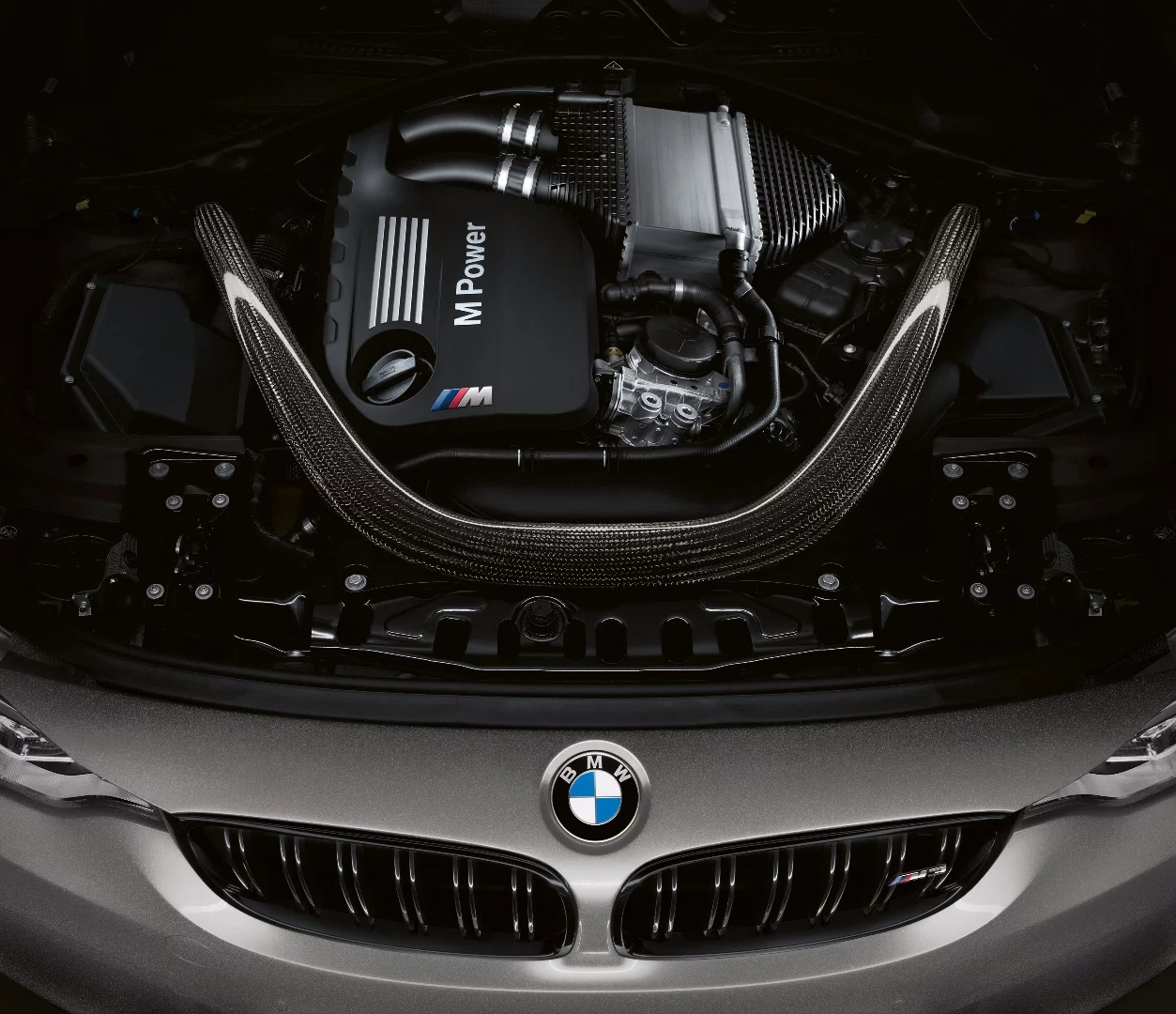 The in-line six-cylinder engine is a configuration that BMW has long endowed with turbine-like smoothness
