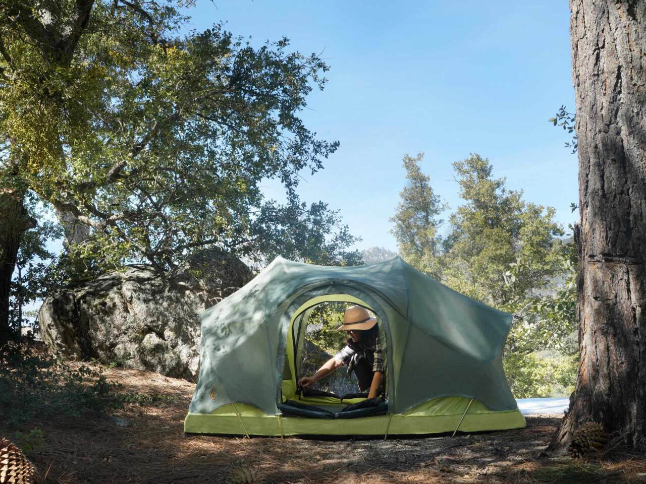 Want to get closer to nature? Simply pitch the Rev tent on the ground, complete with guy lines and stakes