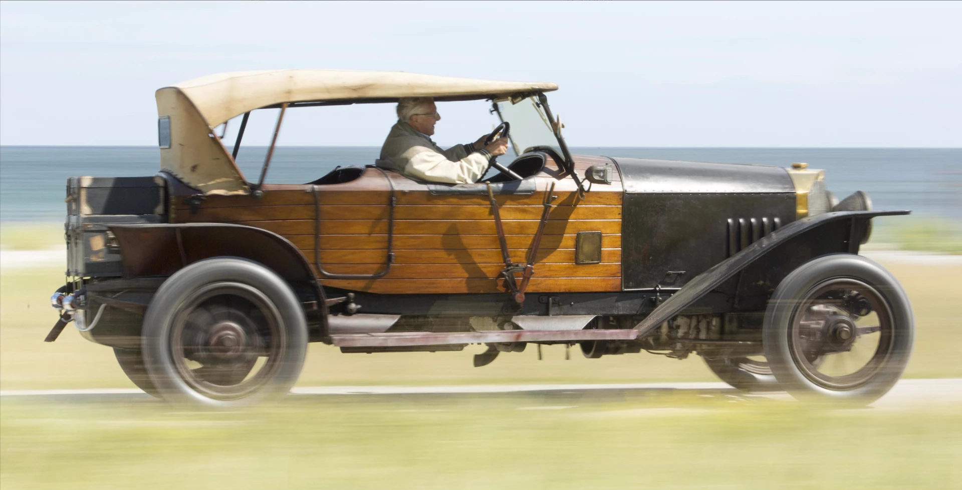 The ex-Ben Moser, Bill Evans and Richard Paine 1914 Mercedes 28/95 Phaeton sold for DKK 9,372,500 (US$1,406,501) at Bonham's Frederiksen Collection auction on 26 September, 2015