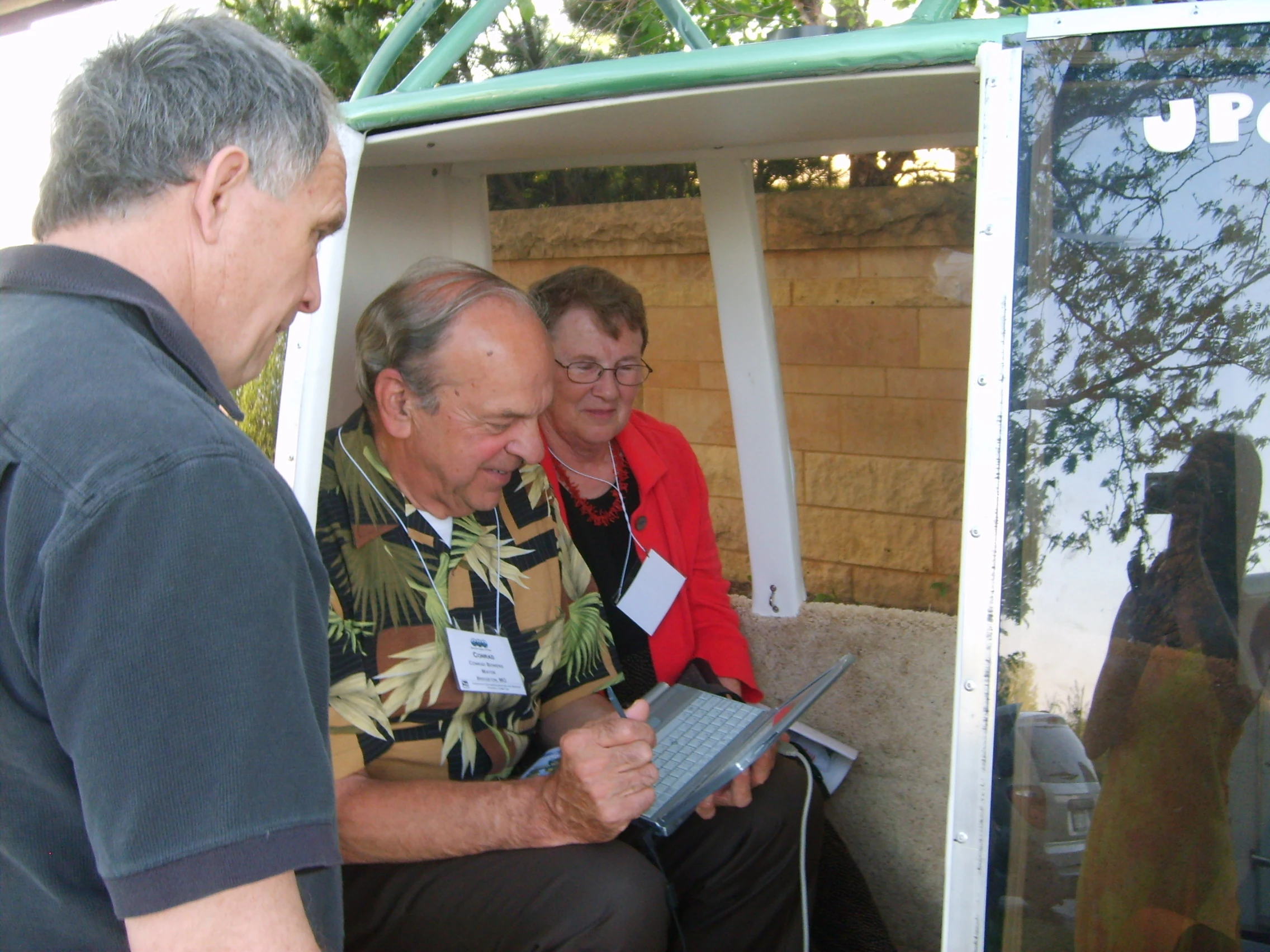 Bill James explains the operation of the touchscreen control system