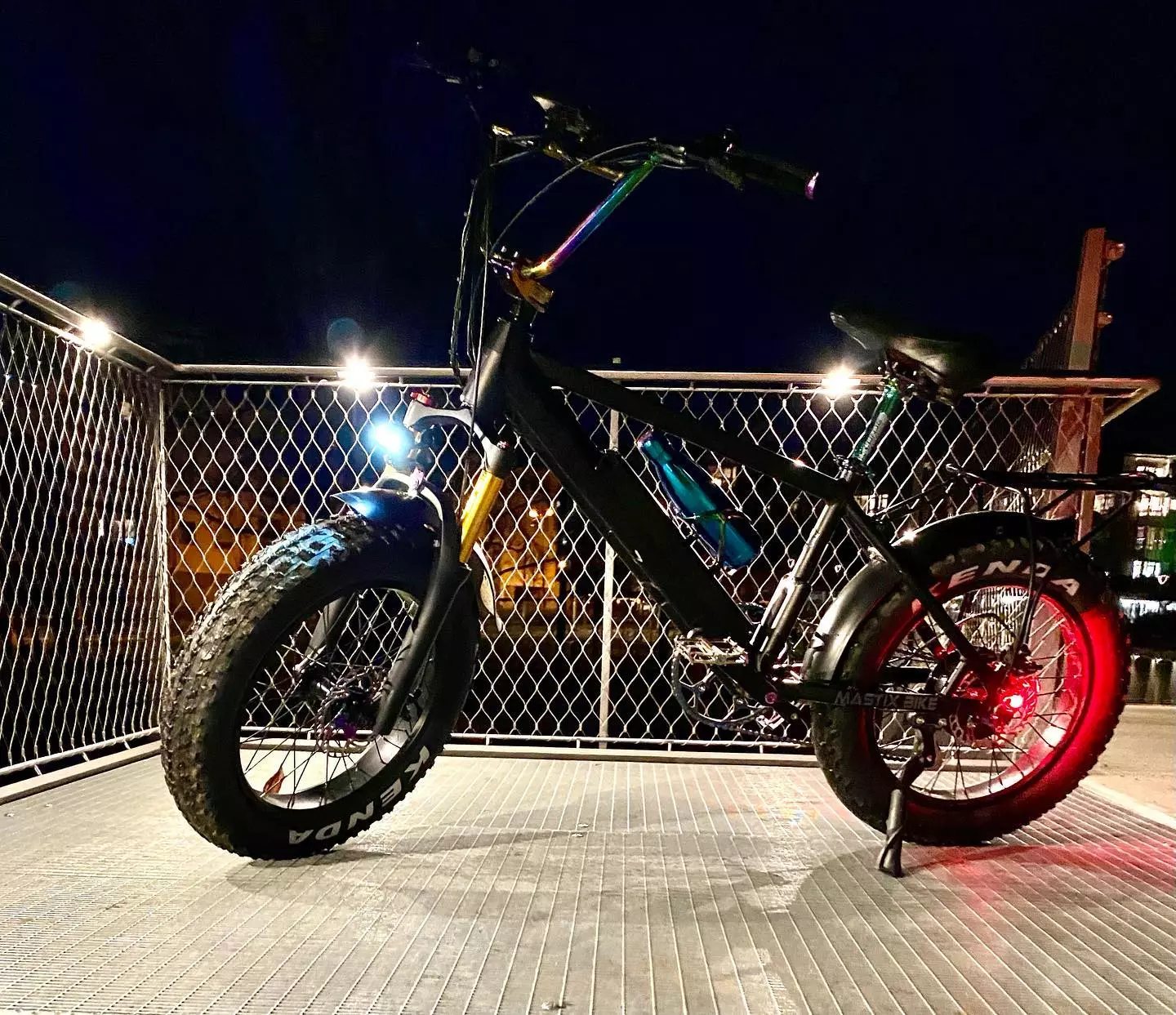 The Mastix One features integrated lighting front and back