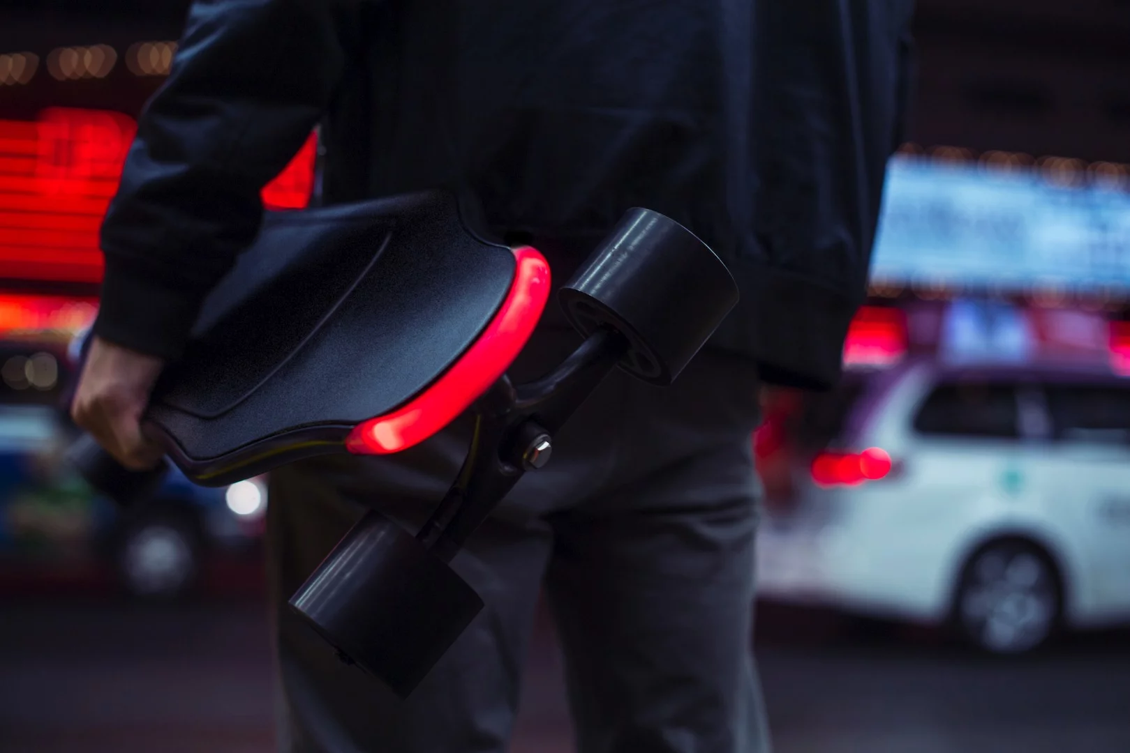 The XTND has sensors that automatically turn on lights in the front and back when it gets dark