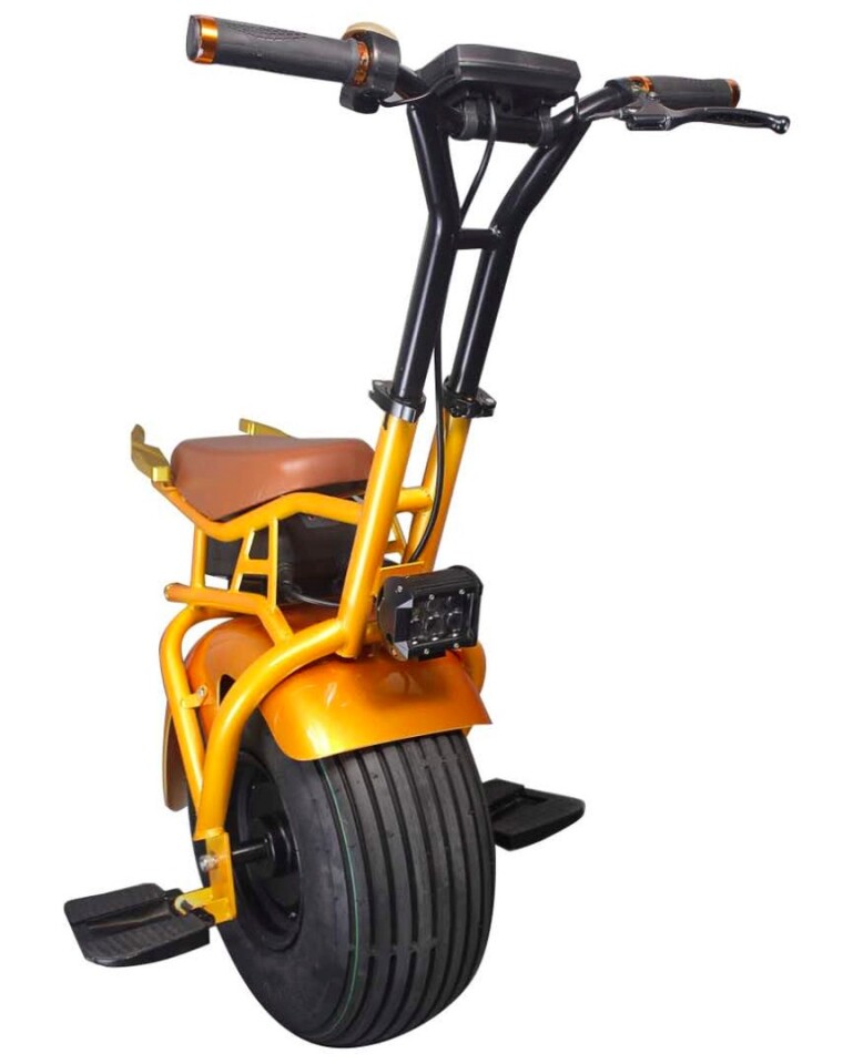 The Uno Bolt has a top speed of 22 mph (35 km/h)