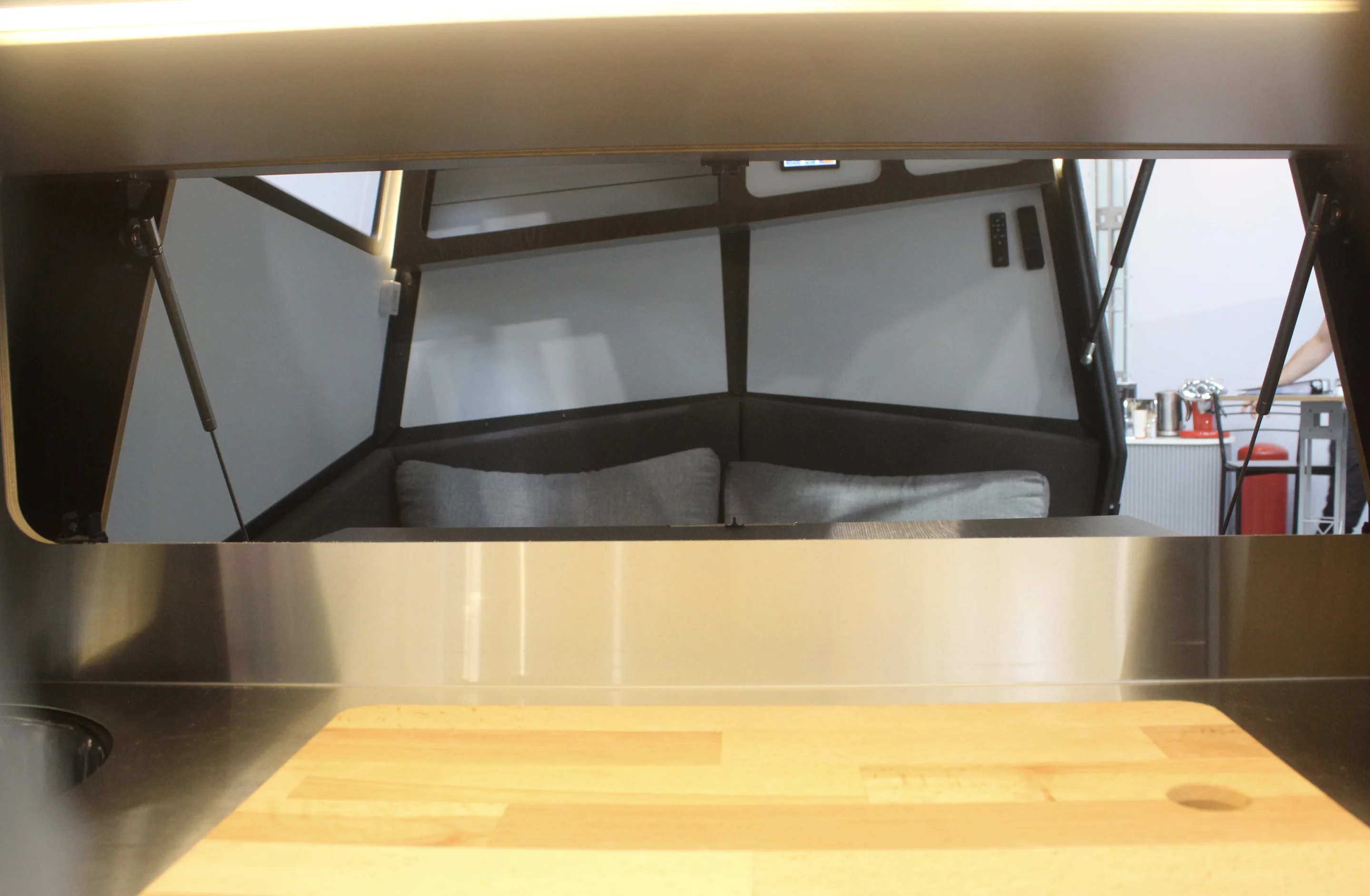 The wide pass-through makes it easier to serve dinner or drinks to someone inside the trailer