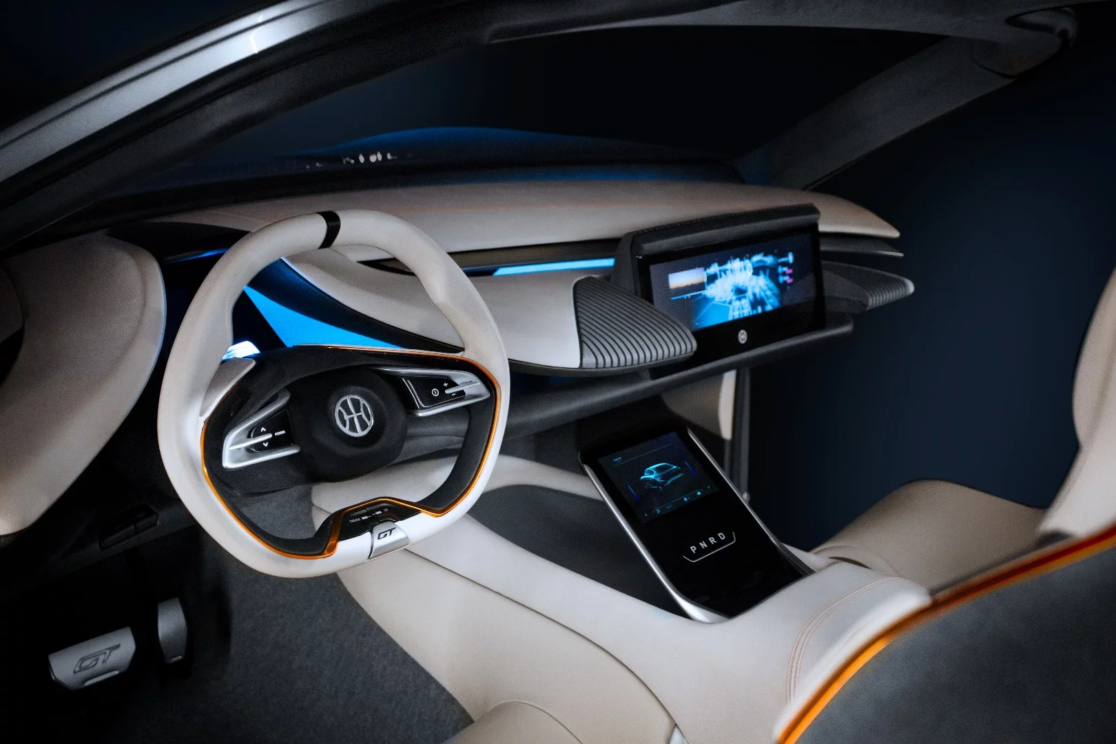 Pininfarina HK GT: interior and dash