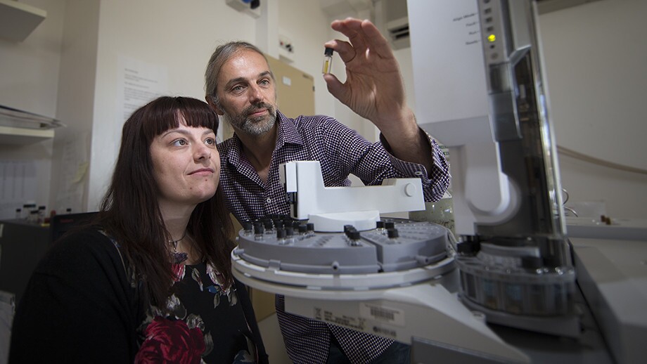 Associate Professor Jochen Brocks and Dr Amber Jarrett