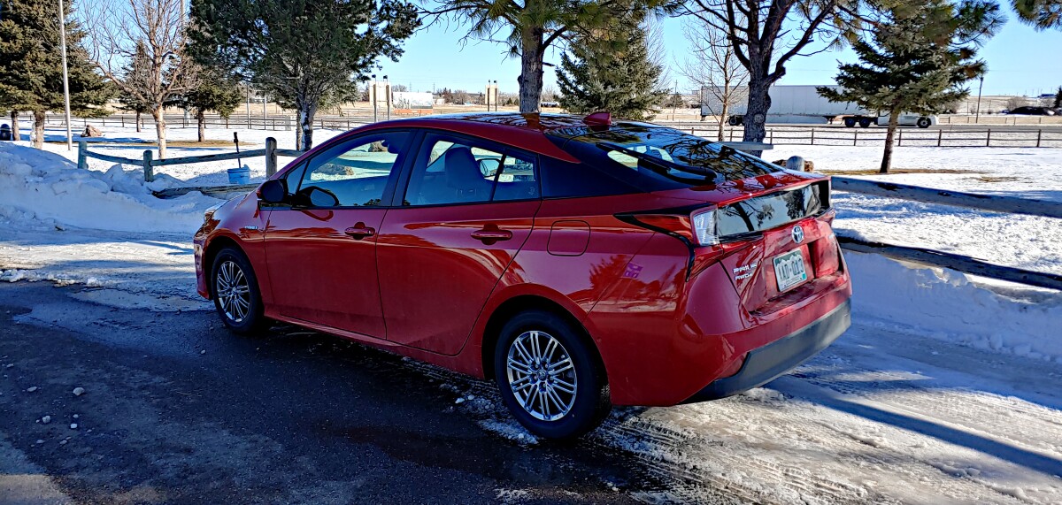 The black portion of the tailgate is glass, making for a "split view" from the driver's rearview mirror