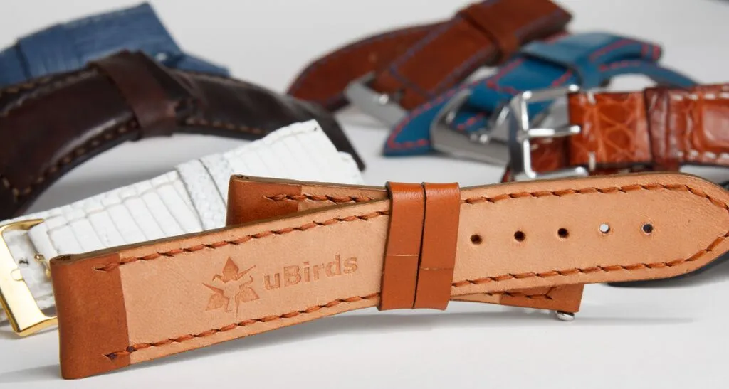 The strap's battery is charged inductively