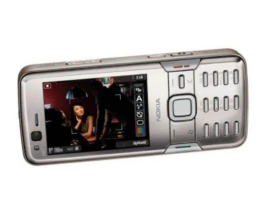 Nokia N82 "multimedia computer"