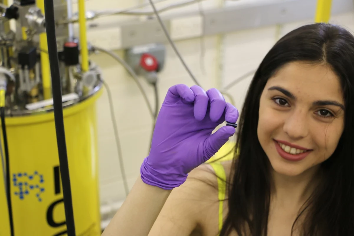 Scientists at the University of Cambridge have found that a peculiar compound seems to act as a conductor and an insulator at the same time, in what could be the first in a completely new class of metallic materials