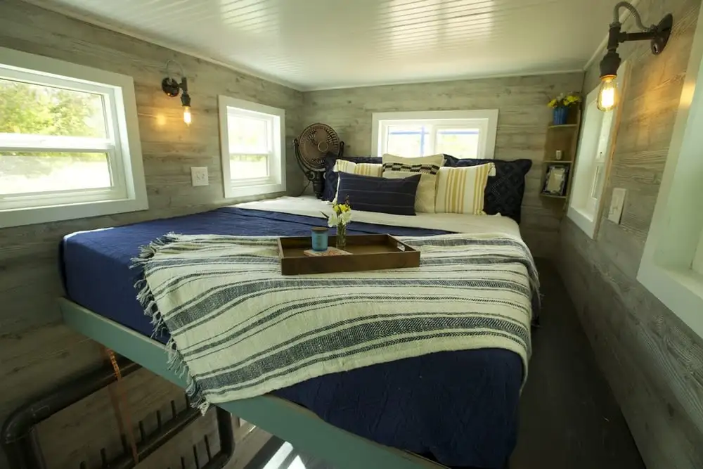 Utah's Maximus Extreme Living Solutions recently completed the Tiny Ski Lodge for a couple of skiing enthusiasts
