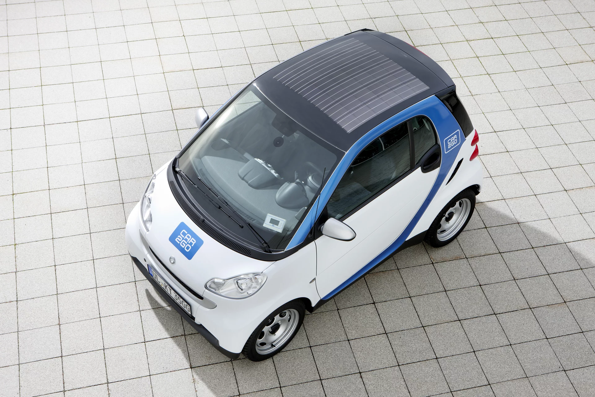 Daimler's car2go edition smart fortwo