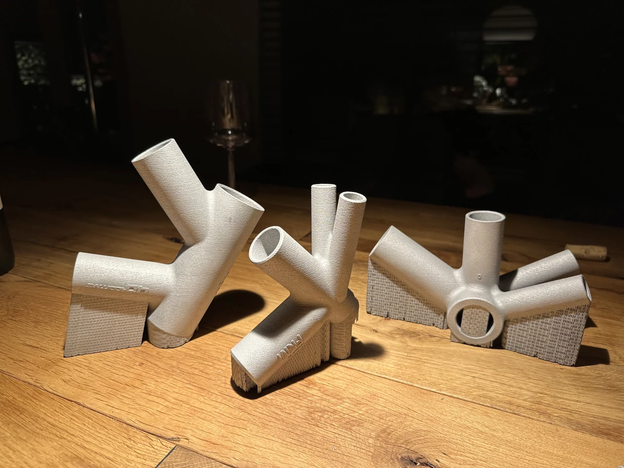 Core Technologie used its CAD/3D-printing software with an FKM SLM 3D-printing machine to create the aluminum connectors