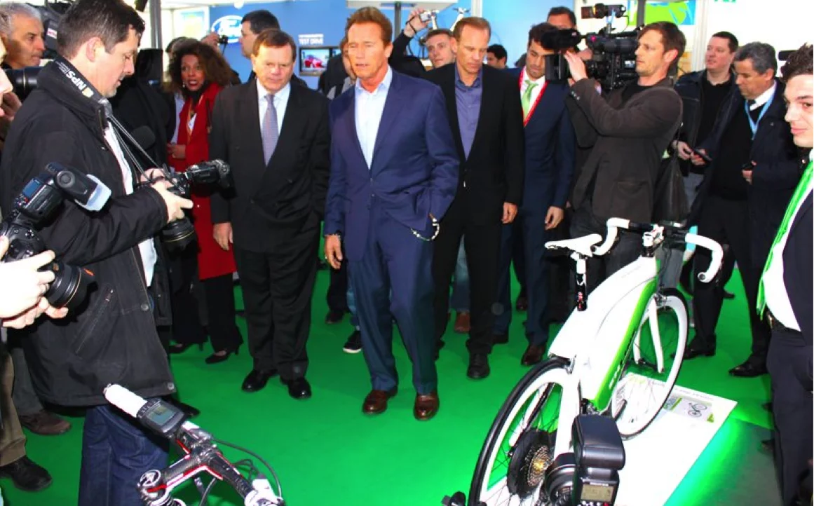 Arnold visits the EH Line stand at a recent e-bike show