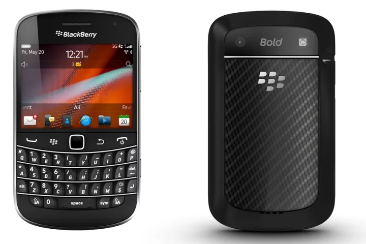 The new BlackBerry Bold 9900 and Bold 9300 smartphones will run on BlackBerry OS 7