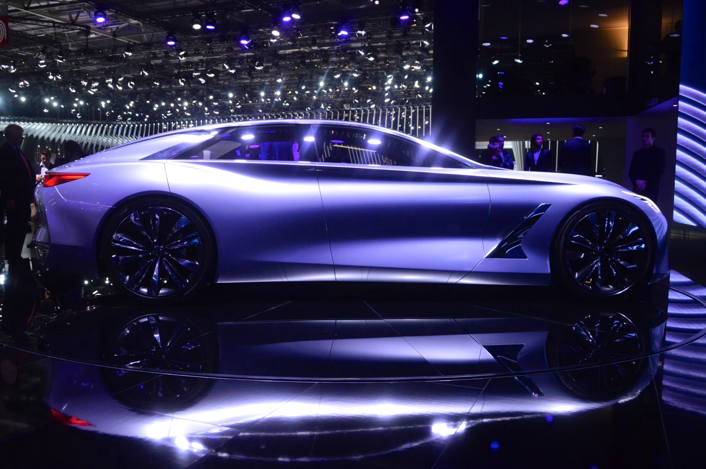 The Q80's low cabin keeps the total height under 53 in (Photo: C.C. Weiss/Gizmag)