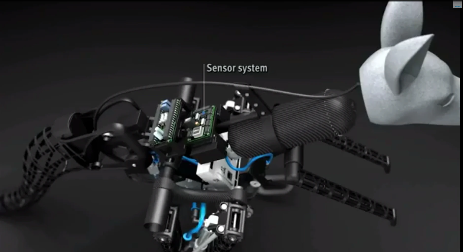 The control system is able to process multiple sensor values at the same time (Image: Festo)