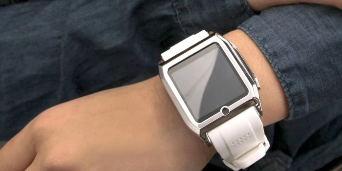 When users want to grab a nap, go to bed, or just take the watch off for a while, they simply take it out of "Spark mode"
