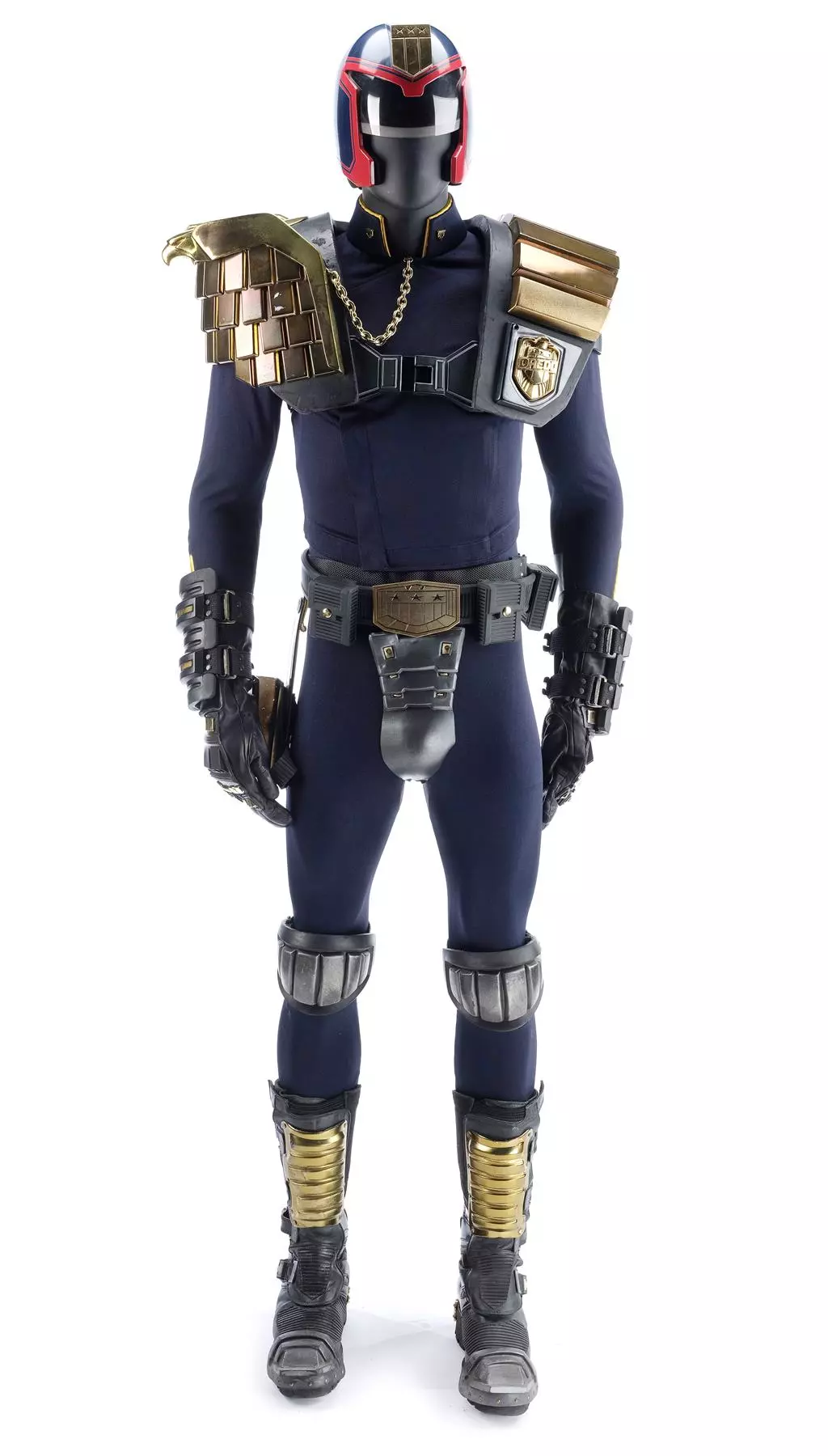 JUDGE DREDD (1995) Judge Joseph Dredd's (Sylvester Stallone) Costume with Stunt Components | Sold for: $23,750 by Propstore on August 27, 2020