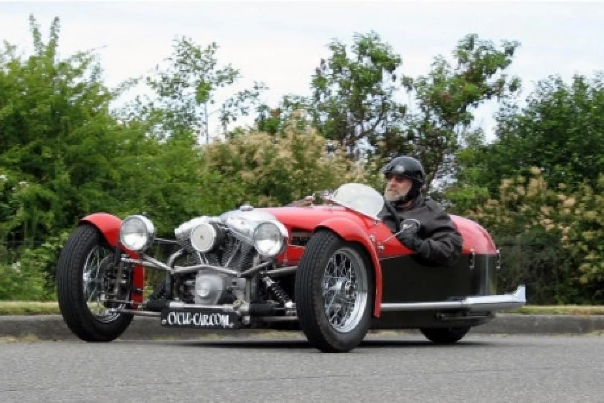 Seattle's ACE cycle car