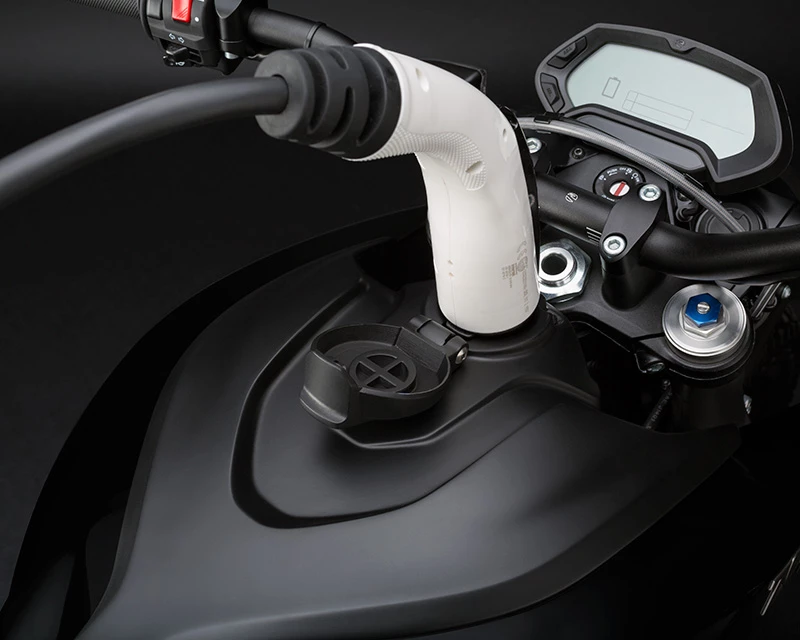 Zero's new Charge Tank for 2016 more than triples the speed of the standard on-board charger if you have access to a J1772 quick charge plug. We didn't get to see this in action.